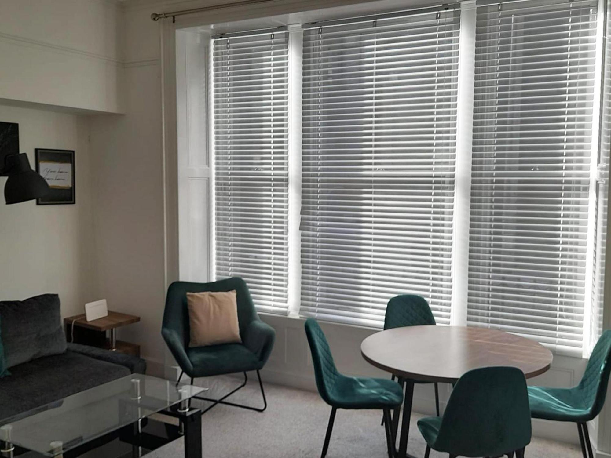 Crown Central Apartments Aberdeen Habitación foto